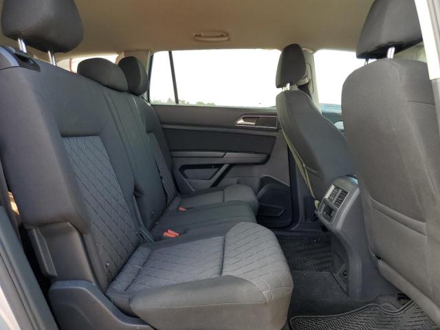 Photo 10 from auction – 2018 VOLKSWAGEN ATLAS S with VIN 1V2GR2CA0JC533050