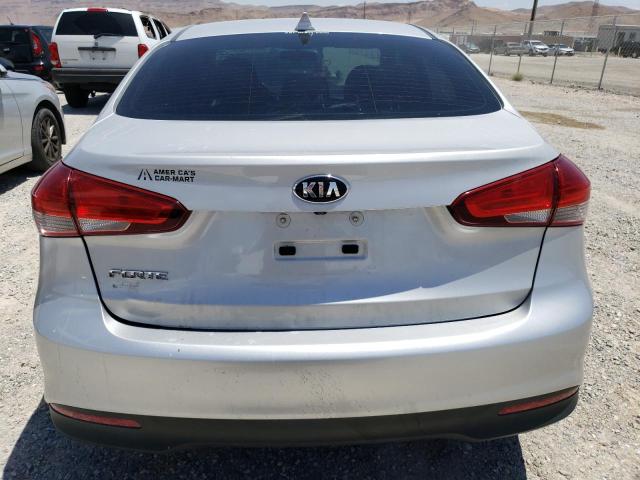 Photo 6 from auction – 2018 KIA FORTE LX with VIN 3KPFL4A79JE269174