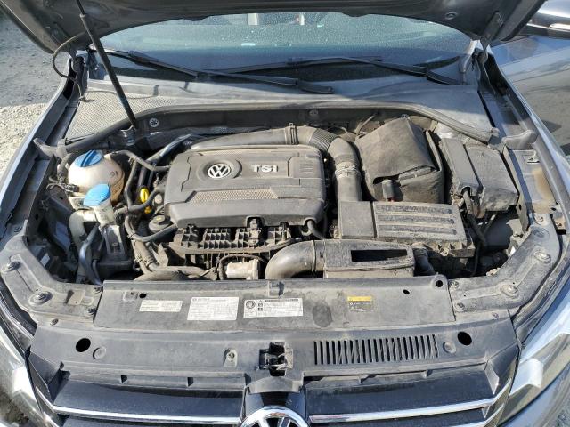 Photo 11 from auction – 2014 VOLKSWAGEN PASSAT S with VIN 1VWAT7A34EC113630