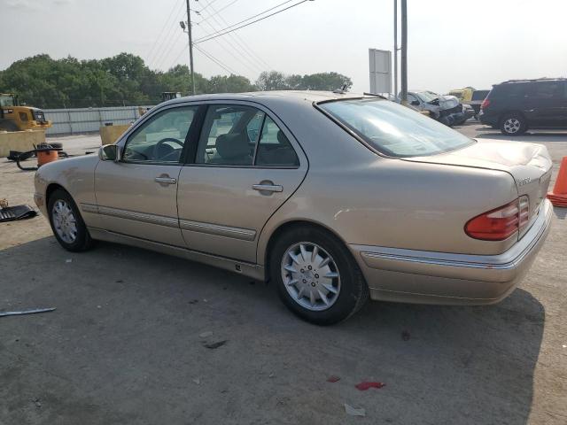 Photo 2 from auction – 2001 MERCEDES-BENZ E 320 with VIN WDBJF65J01B220718