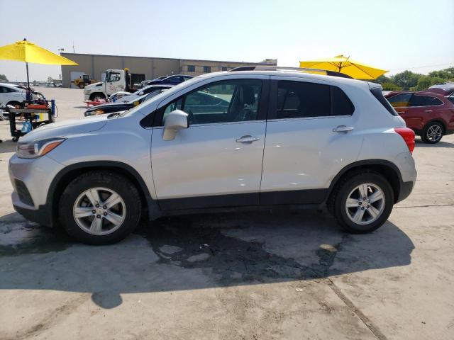 CHEVROLET TRAX 1LT 2018 with VIN KL7CJLSB1JB647438 - Photo from auction