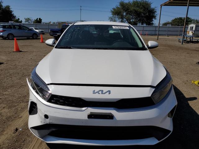 Photo 5 from auction – 2023 KIA FORTE LX with VIN 3KPF24AD2PE604485