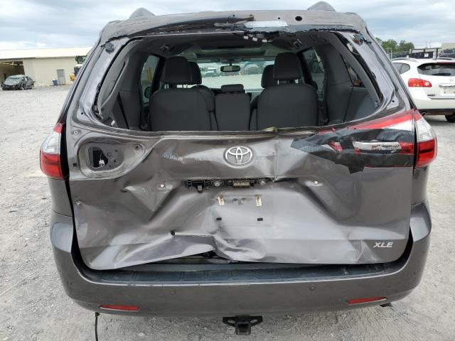 Photo 6 from auction – 2017 TOYOTA SIENNA XLE with VIN 5TDYZ3DC5HS862668