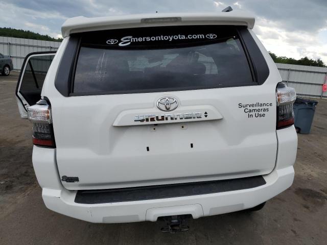Photo 6 from auction – 2020 TOYOTA 4RUNNER SR with VIN JTEBU5JR7L5752501
