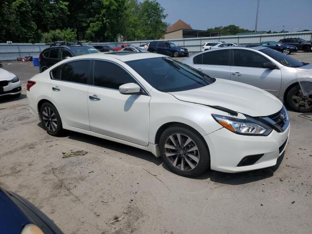 Photo 4 from auction – 2017 NISSAN ALTIMA 2.5 with VIN 1N4AL3AP2HC150605