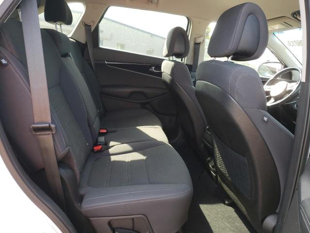 Photo 10 from auction – 2016 KIA SORENTO LX with VIN 5XYPG4A32GG051935