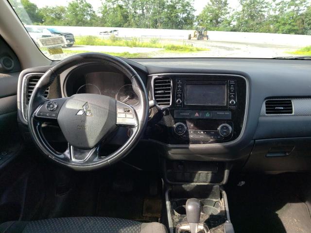 Photo 8 from auction – 2017 MITSUBISHI OUTLANDER with VIN JA4AD2A30HZ061623
