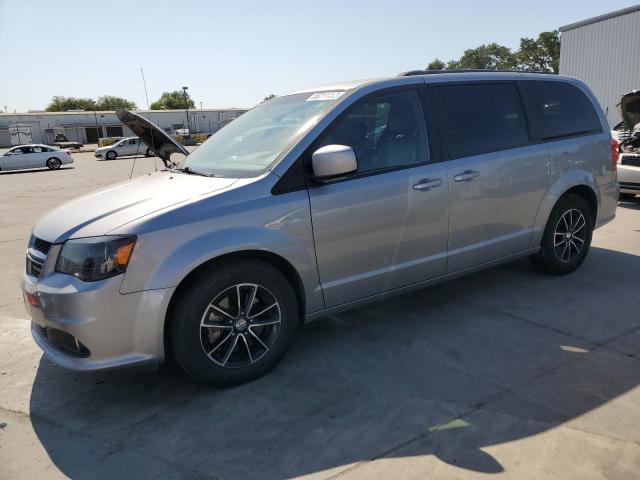 DODGE GRAND CARA 2018 with VIN 2C4RDGEG9JR249656 - Photo from auction