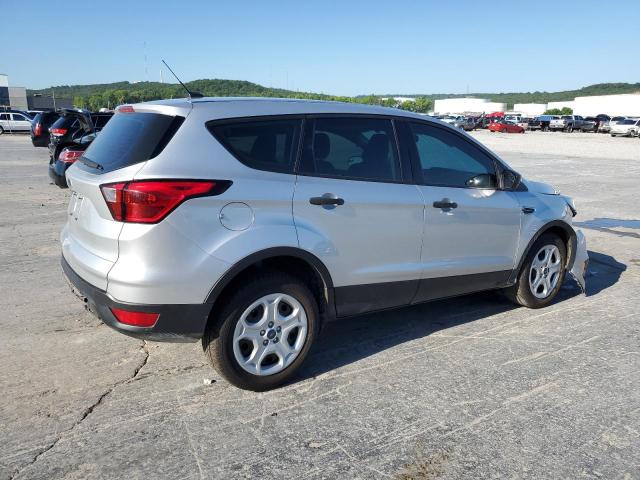 Photo 3 from auction – 2019 FORD ESCAPE S with VIN 1FMCU0F74KUC52623