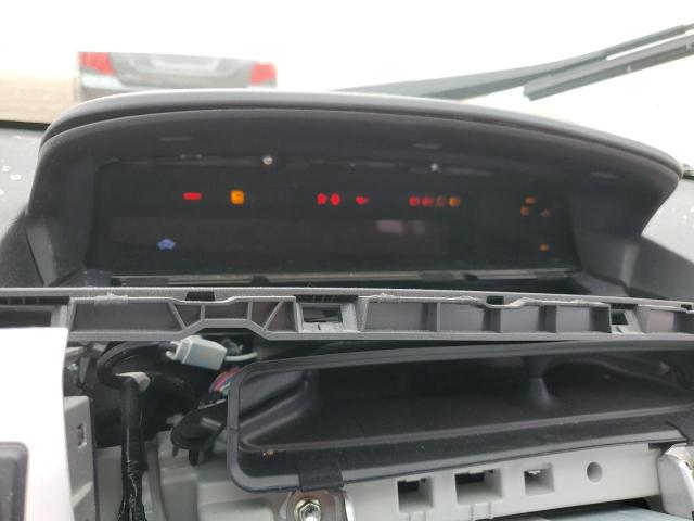Photo 9 from auction – 2012 TOYOTA PRIUS V with VIN JTDZN3EU3C3016203