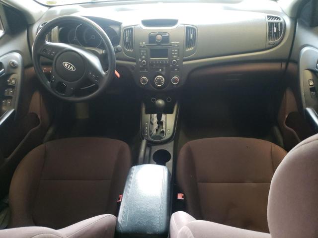 Zdjęcie 8 z aukcji – 2010 KIA FORTE EX z VIN KNAFU4A26A5239057