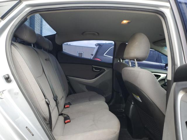 Photo 10 from auction – 2016 HYUNDAI ELANTRA SE with VIN 5NPDH4AE2GH789891