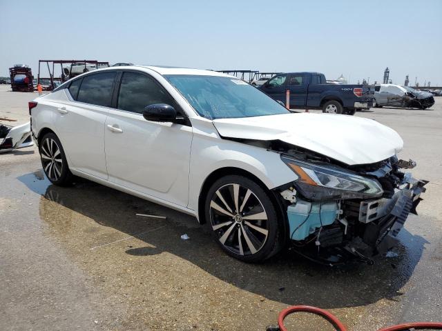Photo 4 from auction – 2019 NISSAN ALTIMA SR with VIN 1N4BL4CV6KN317145