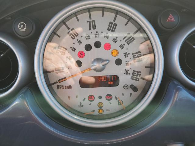 Photo 9 from auction – 2005 MINI COOPER S with VIN WMWRH33455TF81422