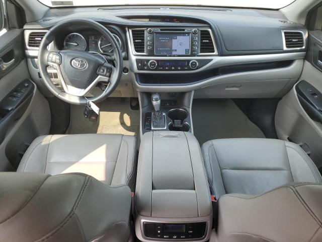 Photo 8 from auction – 2016 TOYOTA HIGHLANDER with VIN 5TDJKRFH4GS236982