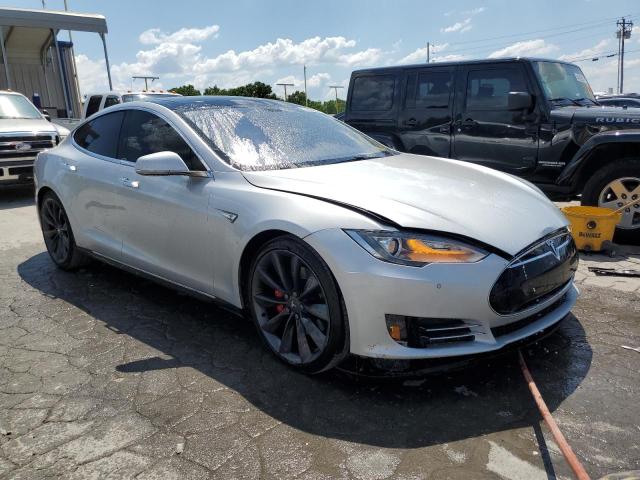 Photo 4 from auction – 2014 TESLA MODEL S with VIN 5YJSA1H19EFP36257