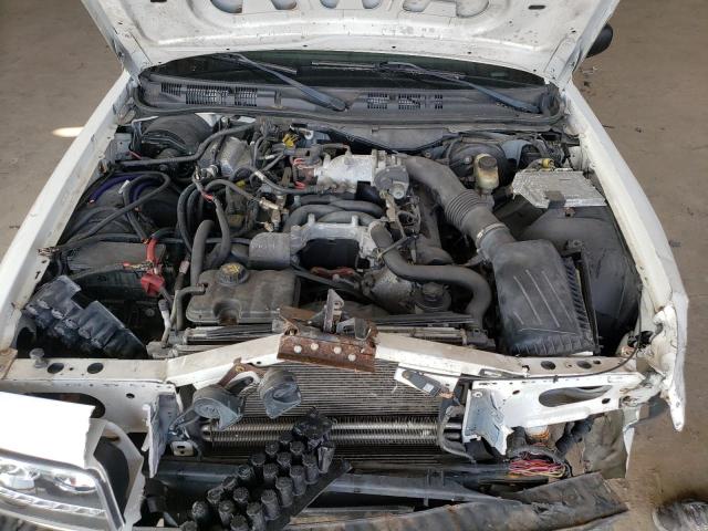 Photo 11 from auction – 2009 FORD CROWN VICT with VIN 2FAHP71V59X133777