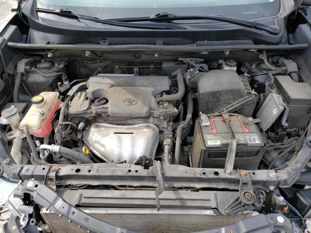 Photo 12 from auction – 2015 TOYOTA RAV4 LE with VIN 2T3BFREV8FW272414