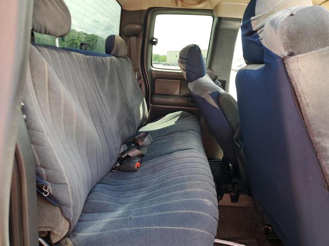 Photo 10 from auction – 2003 CHEVROLET SILVERADO with VIN 2GCEC19V031235931