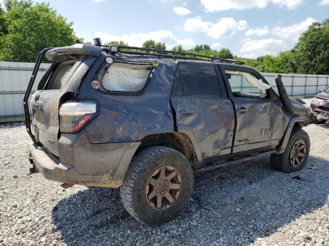 Photo 3 from auction – 2017 TOYOTA 4RUNNER SR with VIN JTEBU5JR1H5451388