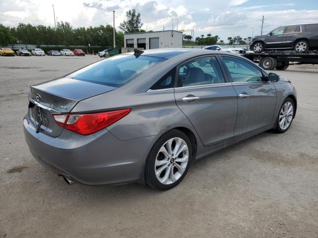 Photo 3 from auction – 2013 HYUNDAI SONATA SE with VIN 5NPEC4AB6DH630313