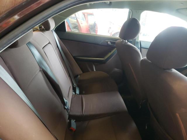Zdjęcie 10 z aukcji – 2010 KIA FORTE EX z VIN KNAFU4A26A5239057