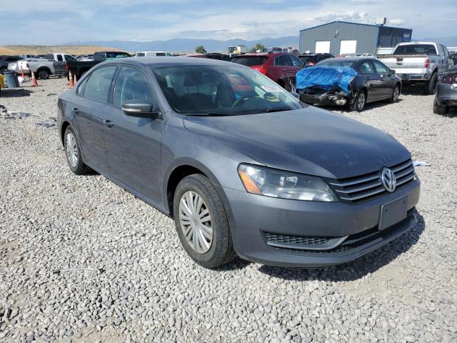 Photo 4 from auction – 2014 VOLKSWAGEN PASSAT S with VIN 1VWAP7A34EC019039