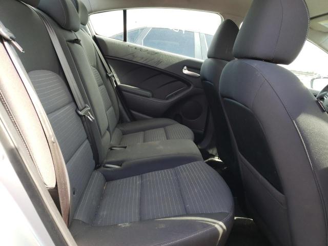 Photo 10 from auction – 2017 KIA FORTE LX with VIN 3KPFL4A7XHE149457