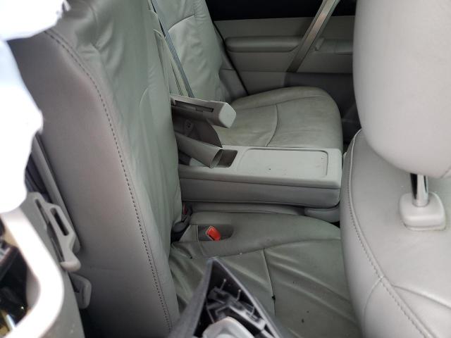 Photo 6 from auction – 2011 TOYOTA HIGHLANDER with VIN 5TDBK3EH5BS054381