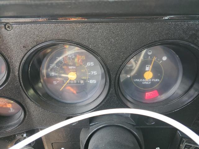Photo 9 from auction – 1987 CHEVROLET V10 with VIN 1GCEV14H3HF358618