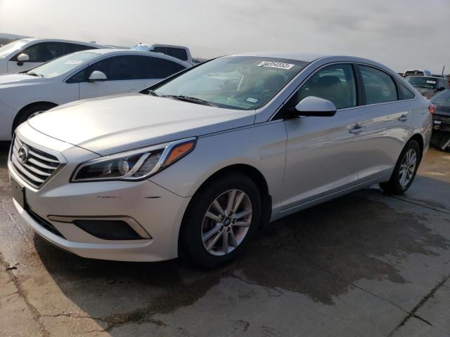 HYUNDAI SONATA SE 2017 with VIN 5NPE24AF3HH513610 - Photo from auction