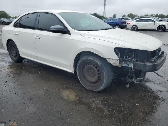 Photo 4 from auction – 2014 VOLKSWAGEN PASSAT S with VIN 1VWAS7A36EC023494