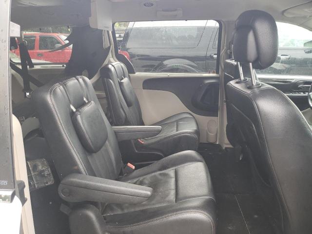 Photo 10 from auction – 2013 CHRYSLER TOWN & COU with VIN 2C4RC1BG9DR540795