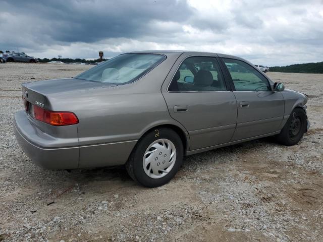 Photo 3 from auction – 2000 TOYOTA CAMRY CE with VIN 4T1BG28K6YU713488
