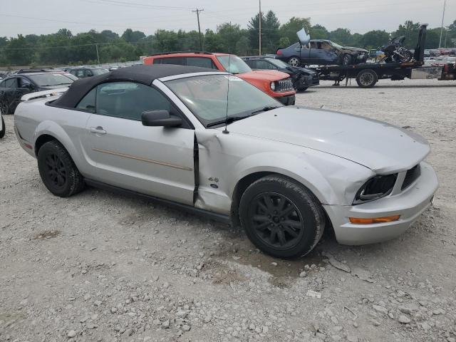 Photo 4 from auction – 2005 FORD MUSTANG with VIN 1ZVFT84N655206100
