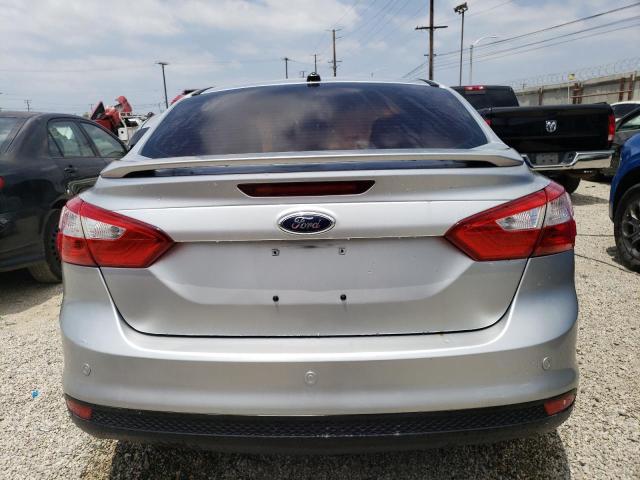 Photo 6 from auction – 2014 FORD FOCUS SE with VIN 1FADP3F22EL210165