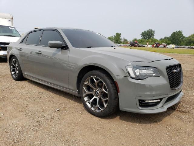 Photo 4 from auction – 2018 CHRYSLER 300 S with VIN 2C3CCABG0JH142760