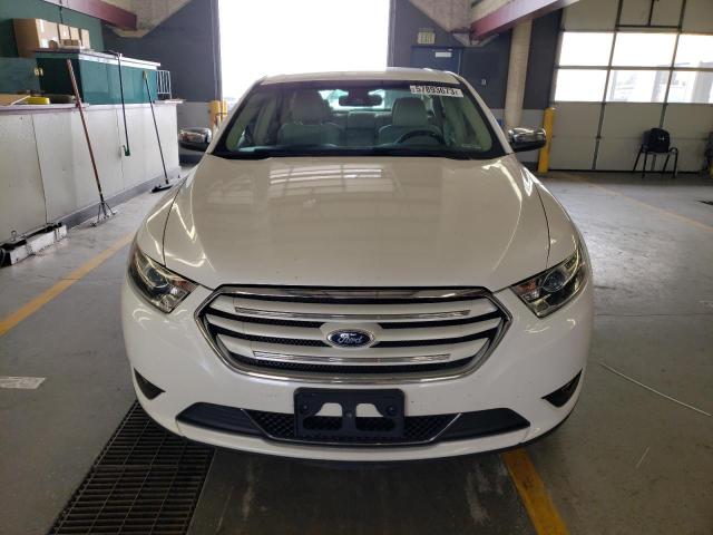 Photo 5 from auction – 2015 FORD TAURUS LIM with VIN 1FAHP2F82FG129614