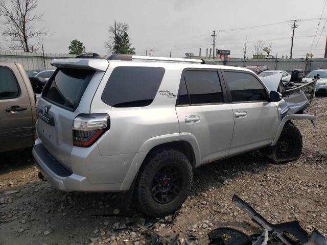Photo 3 from auction – 2018 TOYOTA 4RUNNER SR with VIN JTEBU5JR7J5517514
