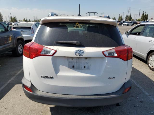 Photo 6 from auction – 2015 TOYOTA RAV4 XLE with VIN JTMWFREV2FD068481