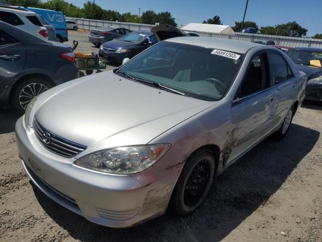 TOYOTA CAMRY LE 2005 with VIN 4T1BF30K75U106323 - Photo from auction