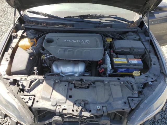 Photo 11 from auction – 2015 CHRYSLER 200 LIMITE with VIN 1C3CCCAB7FN608524