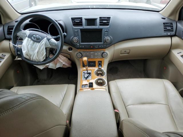 Photo 8 from auction – 2010 TOYOTA HIGHLANDER with VIN JTEJW3EHXA2038159