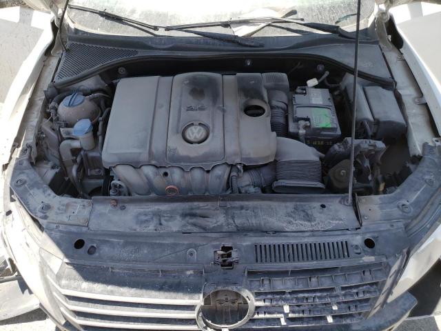 Photo 11 from auction – 2012 VOLKSWAGEN PASSAT S with VIN 1VWAP7A37CC018335
