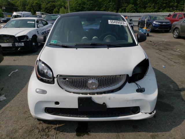 Photo 5 from auction – 2016 SMART FORTWO with VIN WMEFJ5DA5GK083383