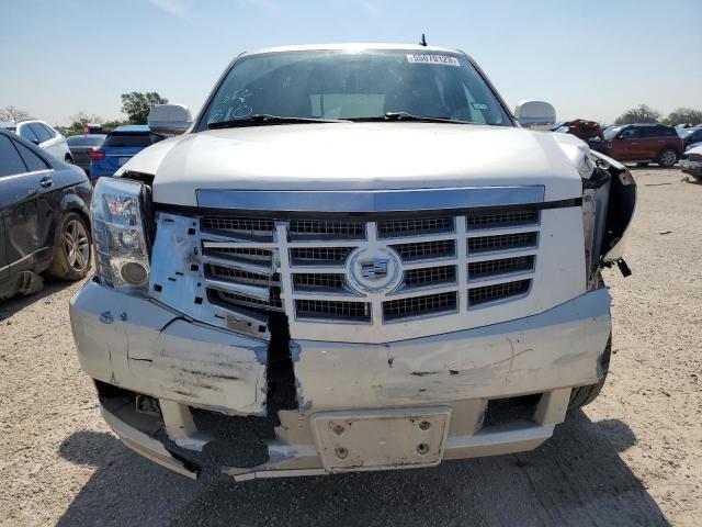 Photo 5 from auction – 2011 CADILLAC ESCALADE with VIN 1GYS3AEF2BR328404