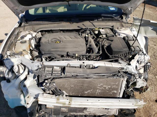 Photo 11 from auction – 2016 FORD FUSION SE with VIN 3FA6P0HD3GR382585