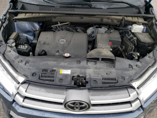 Photo 12 from auction – 2019 TOYOTA HIGHLANDER with VIN 5TDKZRFH8KS360455
