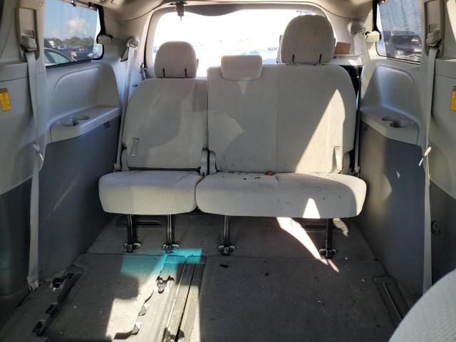 Photo 10 from auction – 2014 TOYOTA SIENNA LE with VIN 5TDKK3DC8ES428332