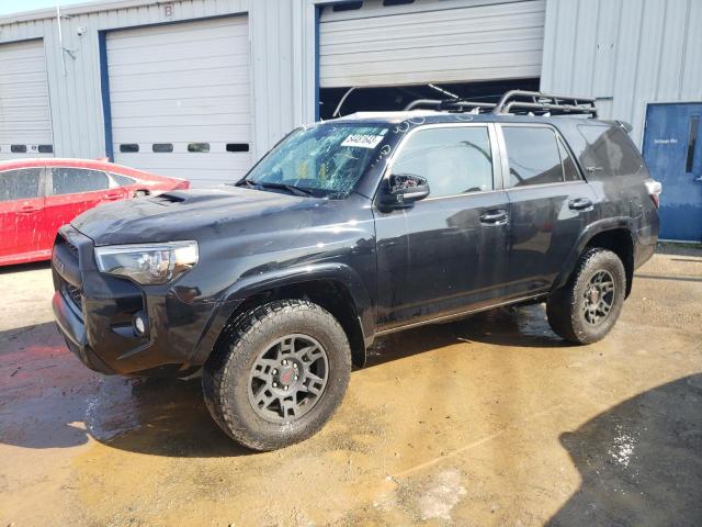 TOYOTA 4RUNNER SR 2019 with VIN JTEBU5JR2K5699804 - Photo from auction